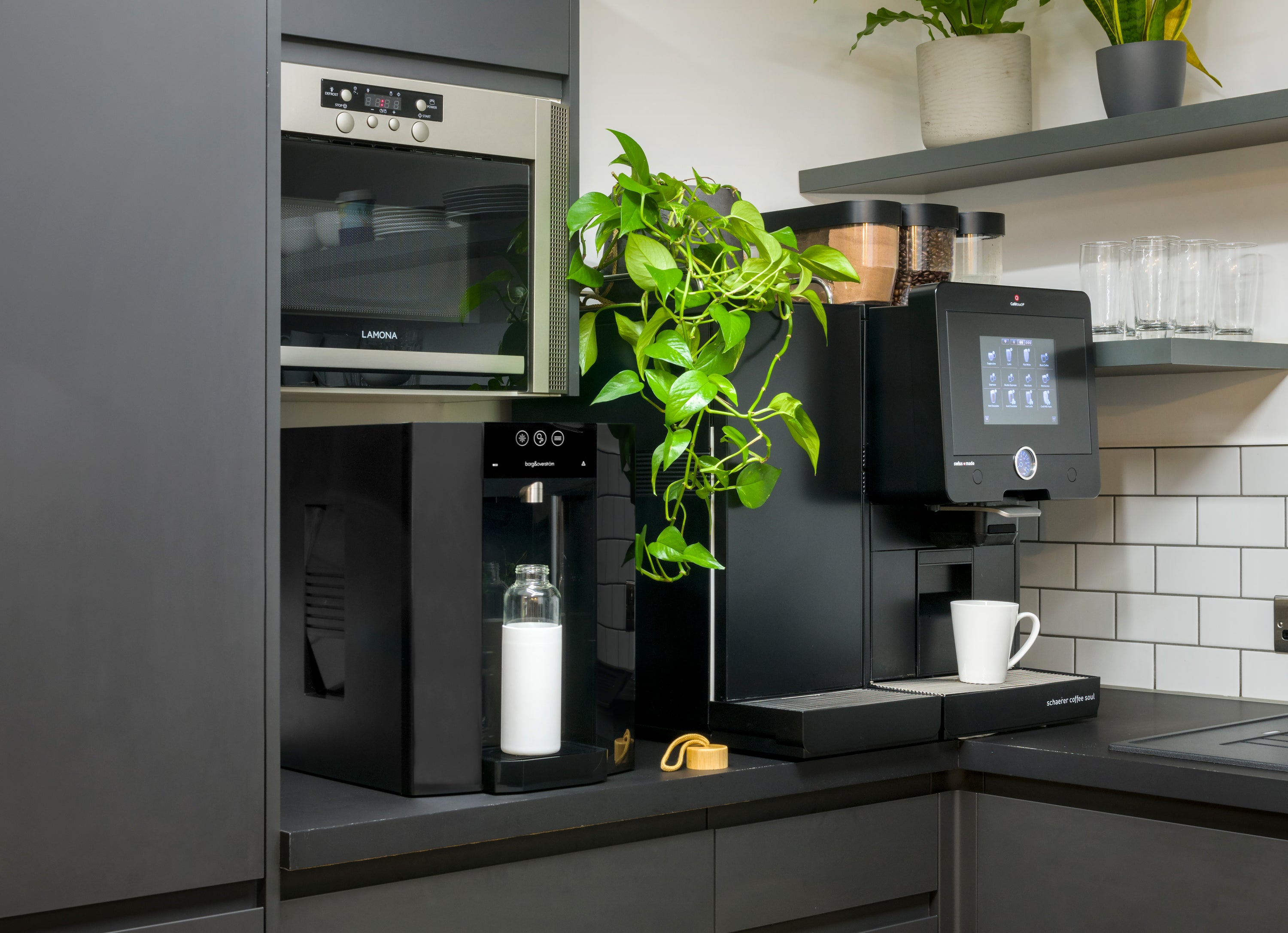 Borg & Overström E4 installed in a workplace setting